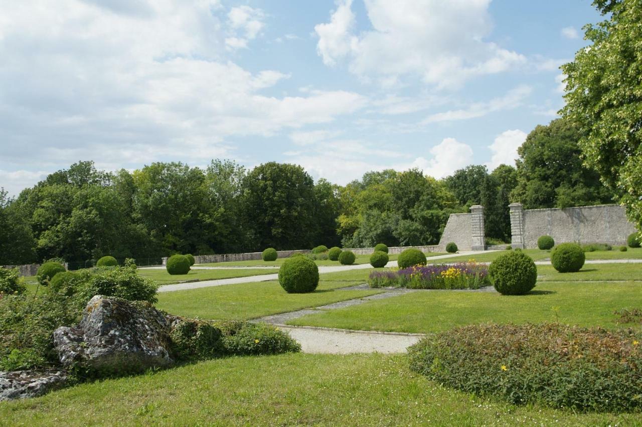Chateau De Montrame Soisy-Bouy Exteriér fotografie